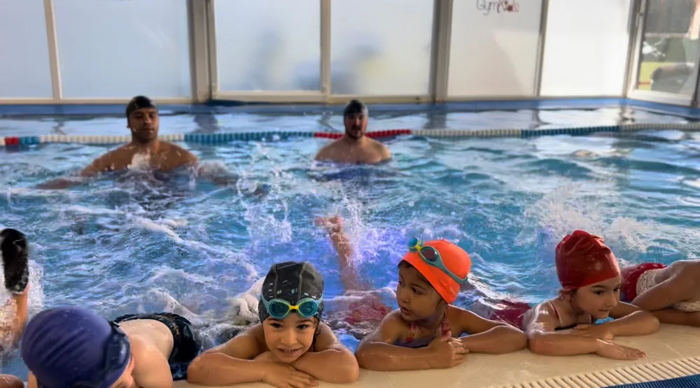 istanbul-cocuk-yuzme-kursu-3